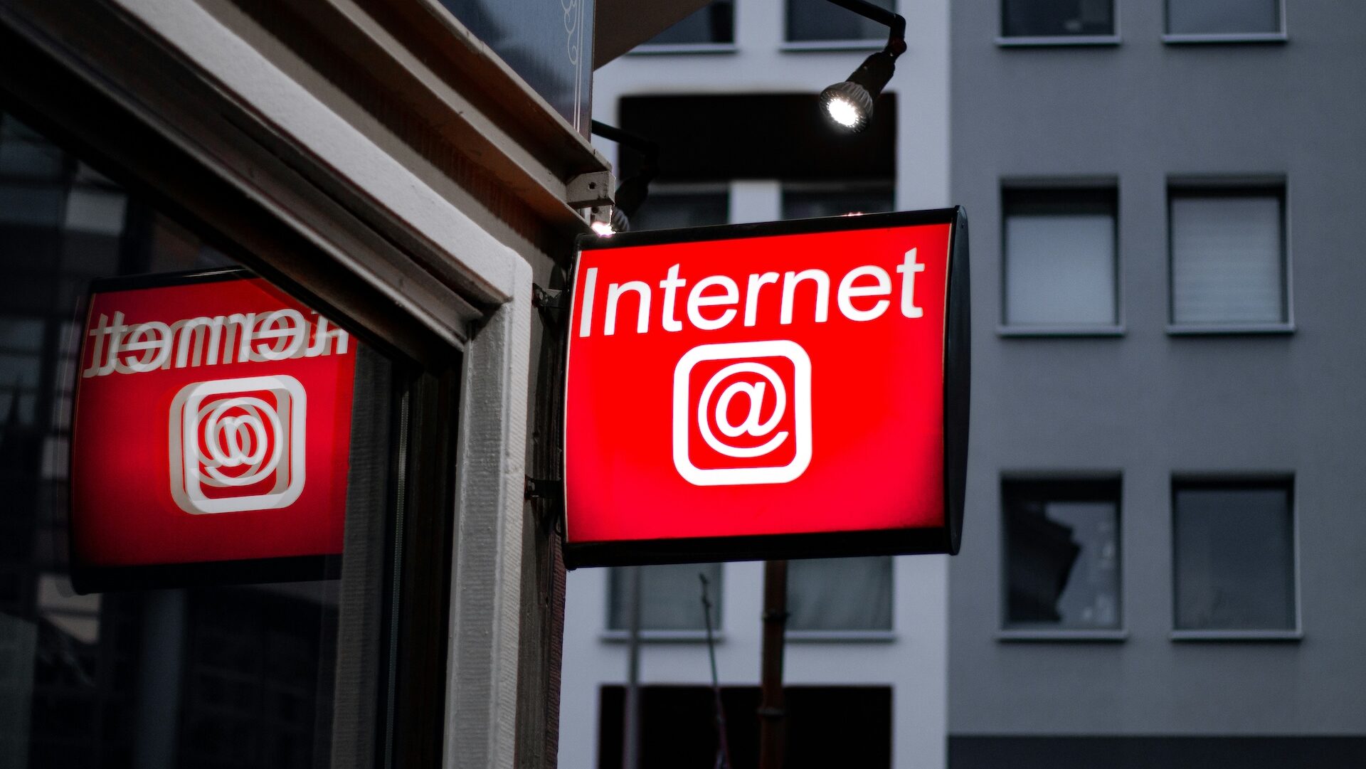 Internet – Grenzenloses Surfen mit Flatrates